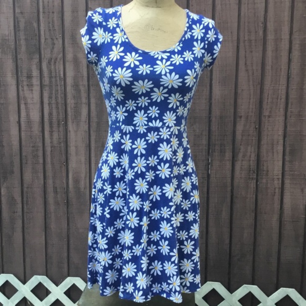 Daisy Dress